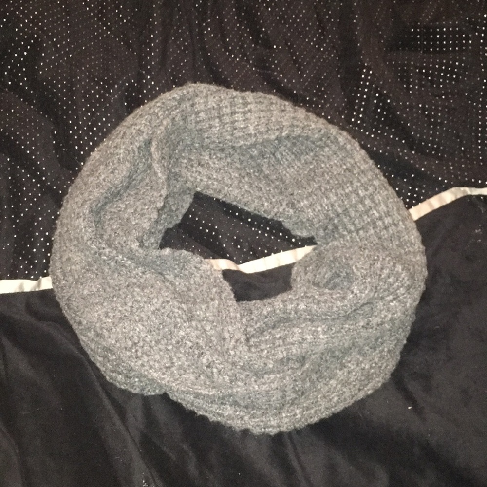 Gray scarf